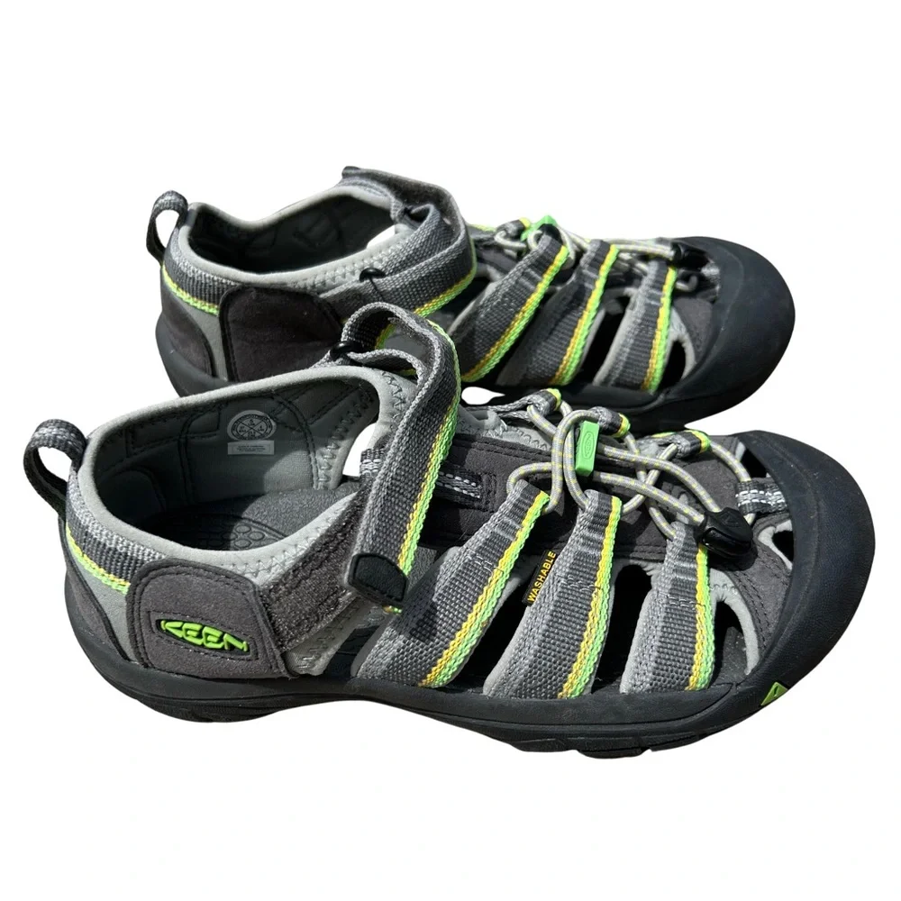 Keen Kids Newport H2 Sport Sandals - EUC big kids size 5 M - Picture 3 of 7